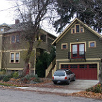 photo of accessory dwelling unit by Radcliffe Dacanay (Creative Commons) www.flickr.com/photos/kworth30/2276499256/in/photolist-cmwQw9-cmyoUs-9n23Uc-crfRQq-4taDVb-akdiCJ-4pr6ng-4taEDh-cLkqLh-cLks67